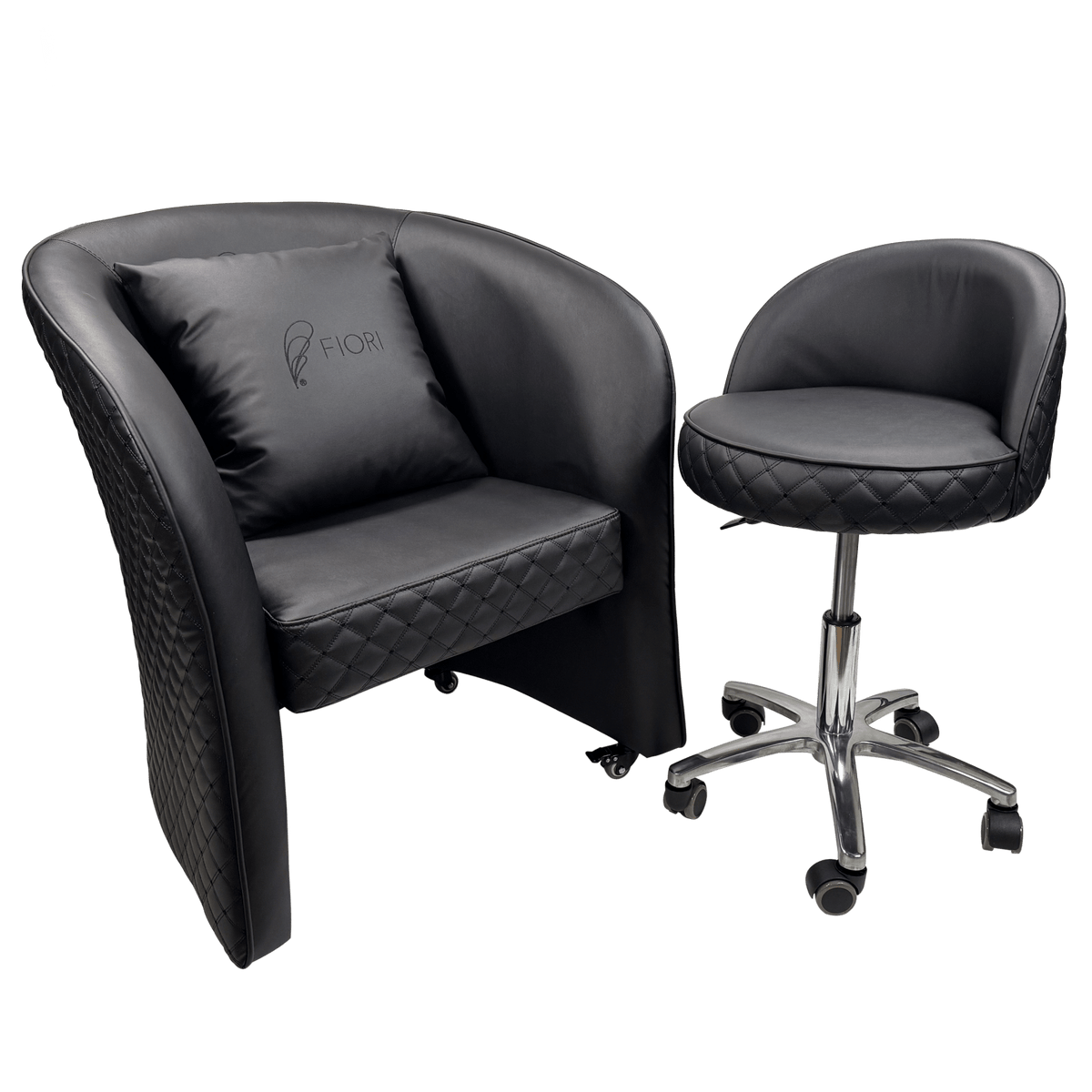 Fiori Relax customer chairs in a salon setting