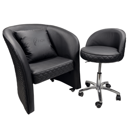 Fiori Relax customer chairs in a salon setting